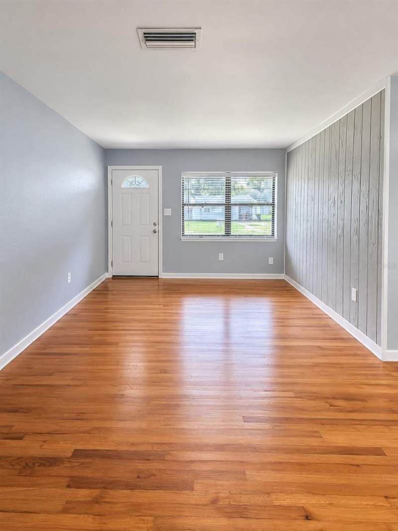 3 bedroom Single Family Residence at 3509 Arch Street, Evergreen Park, Orlando — photo 3