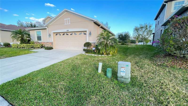 3 bedroom Single Family Residence at 14112 Queenside St, Wyndham Lakes Estates Unit 2 69/20 Lot 57 Blk 8, Orlando — photo 2