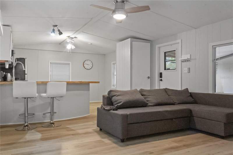 2 bedroom Manufactured Home at 11301 Edison Avenue, Griffin Park, New Port Richey — photo 5