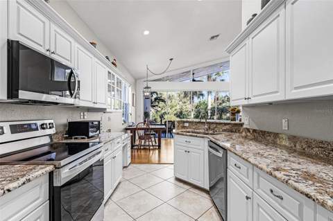 17844 Hibiscus Cove Court, Punta Gorda FL - photo 14 of 47