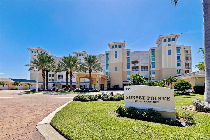 3 bedroom Condominium at 755 Collany Road #408, Sunset Pointe At Collany Key IV A Condo, Tierra Verde — photo 2