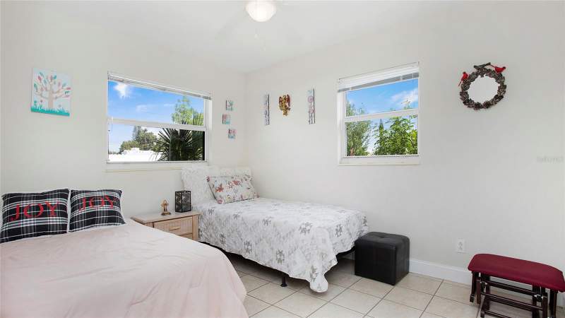 2 bedroom Single Family Residence at 515 York Road, Lehigh Acres, Lehigh Acres — photo 4