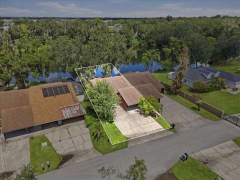 368 Lake Harris Drive, home for sale in Lakeland 33813