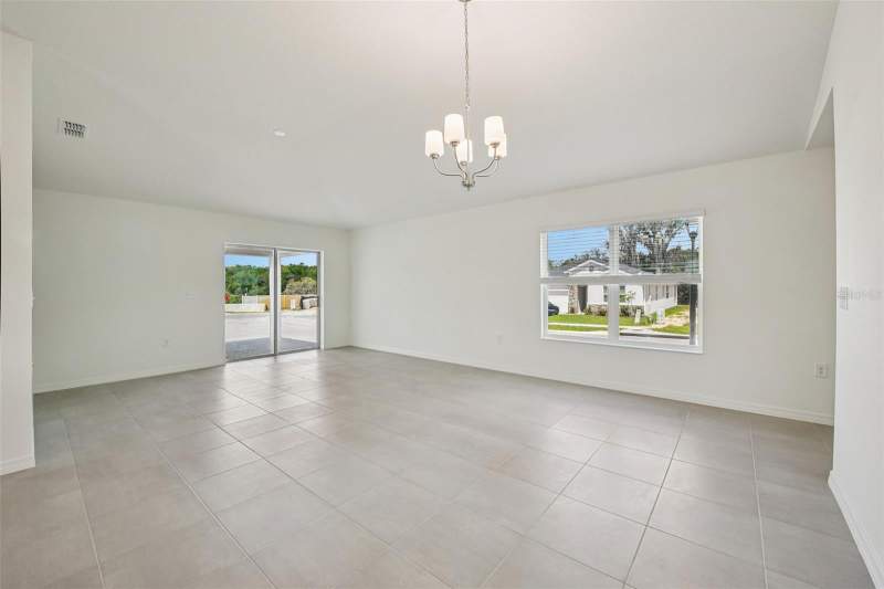 3 bedroom Single Family Residence at 20404 Lavender Bloom Loop, Hillside At Mount Dora, Mount Dora — photo 3