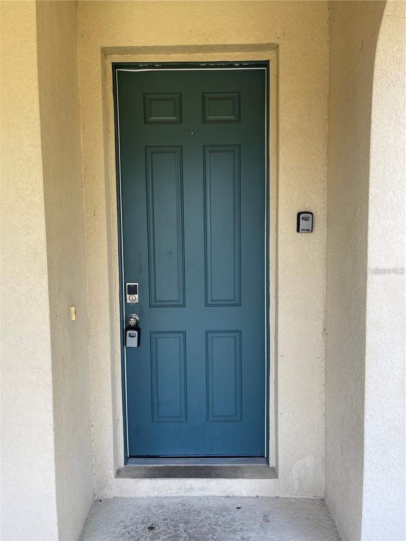 4 bedroom Townhouse at 3129 Tocoa Circle, Compass Bay Unit 3, Kissimmee — photo 2