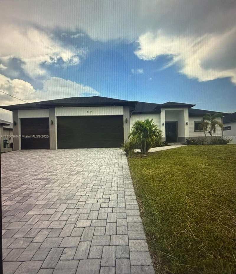 3 bedroom Single Family Residence at 409 Western Avenue, Lehigh Acres, Lehigh Acres — photo 1