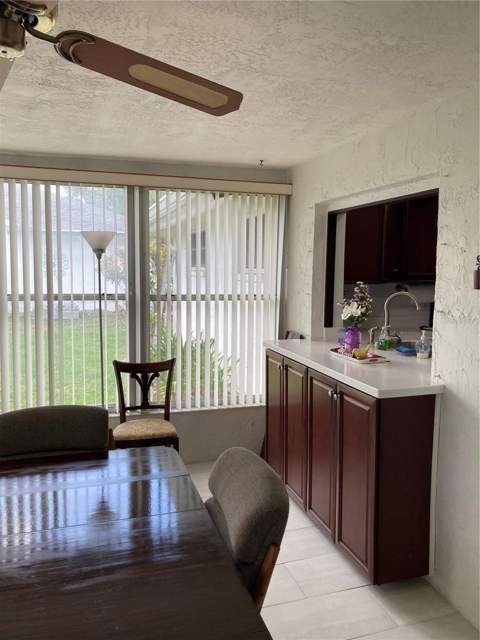 7628 Valley Court, New Port Richey FL - photo 17 of 34