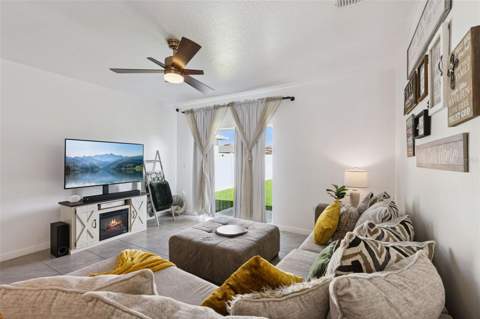 3676 Sungrove Circle, Sanford FL - photo 9 of 45