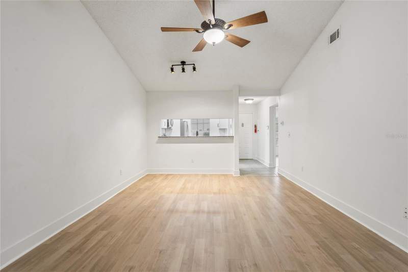 2 bedroom Villa at 321 Dover Court, Bay Towne, Safety Harbor — photo 4