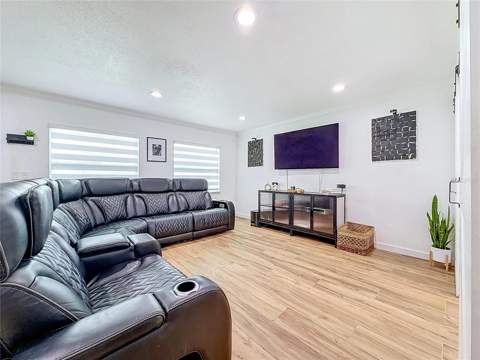 8407 Quartz Place, Tampa FL - photo 14 of 66