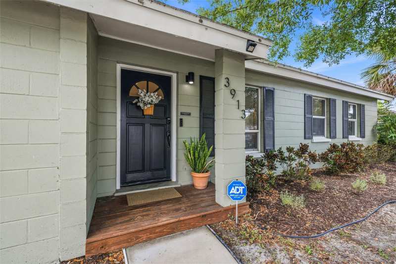 3 bedroom Single Family Residence at 3913 W Wallace Avenue, Gandy Manor Add, Tampa — photo 1
