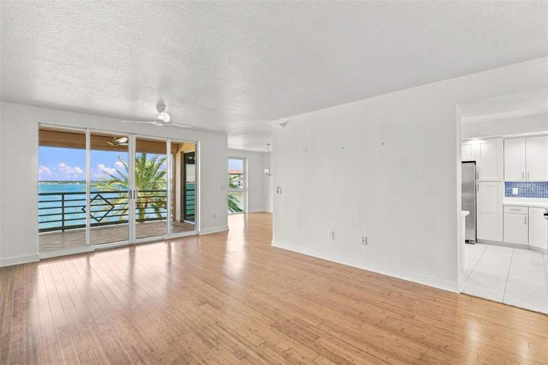 2 bedroom Condominium at 4993 Bacopa Lane #304, Bacopa Bay Condo, St Petersburg — photo 4