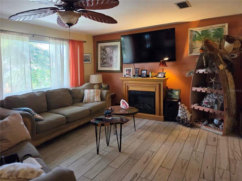 2 bedroom Single Family Residence at 11066 102nd Avenue, Orange Ridge 1st Add, Seminole — photo 4
