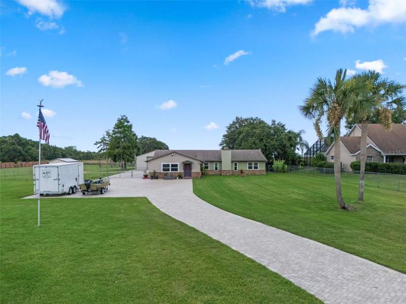 3 bedroom Single Family Residence at 2921 Lake Tohopekaliga Boulevard, Pleasant Hill Heights, Kissimmee — photo 3