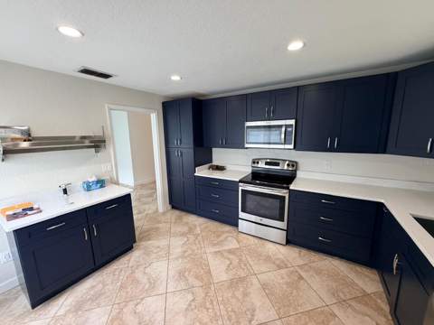 1083 Beckstrom Dr, Oviedo FL - photo 11 of 94