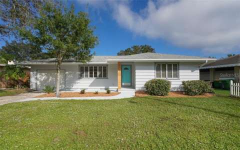 2141 Sunnyside Lane, home for sale in Sarasota 34239