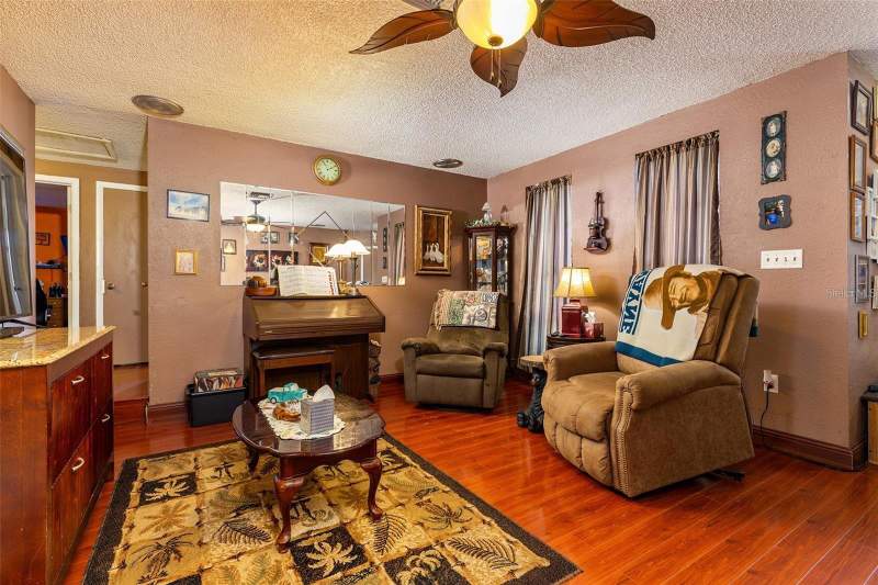4 bedroom Single Family Residence at 12095 102nd Avenue, Orangewood Highlands, Seminole — photo 3