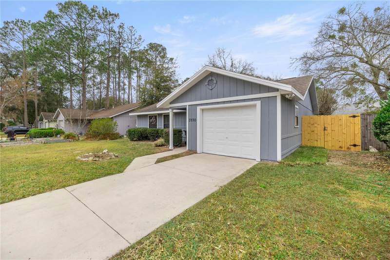 3 bedroom Single Family Residence at 3730 NW 61st Place, Mile Run, Gainesville — photo 3