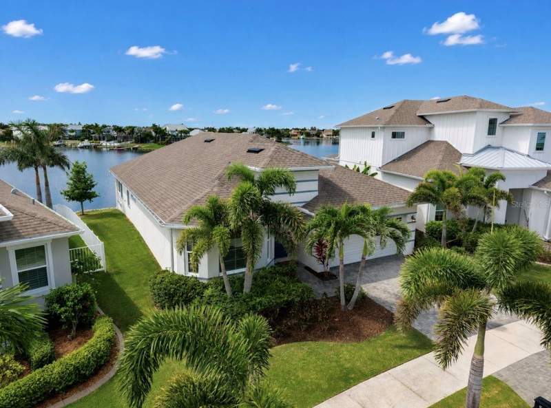 4 bedroom Single Family Residence at 5347 Wishing Arch Drive, Mirabay Prcl 8, Apollo Beach — photo 4