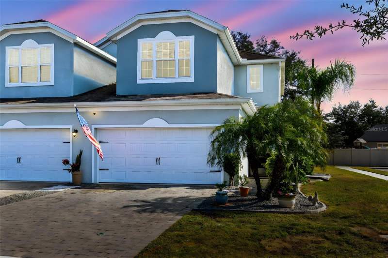 Oaktree Pointe Villas