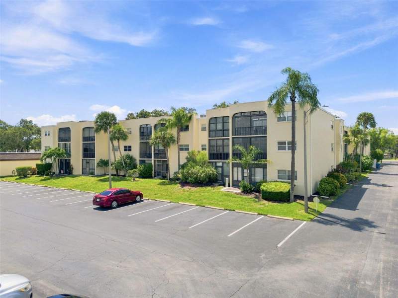1 bedroom Condominium at 11485 Oakhurst Road #1200-214, Waters Edge 1 Condo, Largo — photo 2