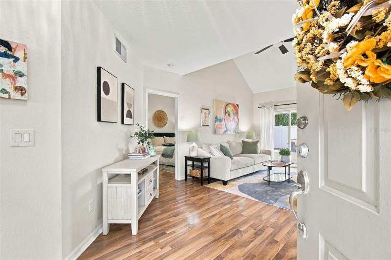 3 bedroom Townhouse at 2724 Hamble Village Lane, Somerset Downs, Palm Harbor — photo 3