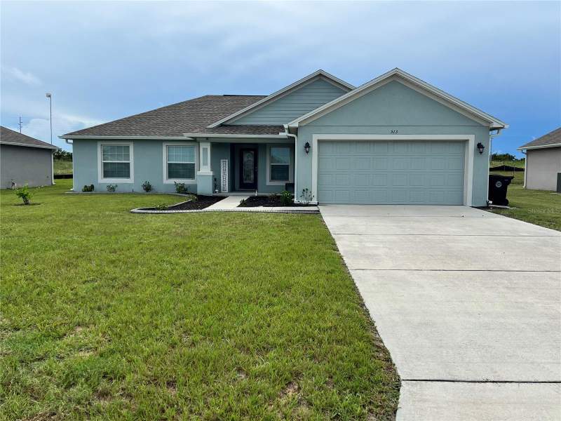 3 bedroom Single Family Residence at 513 CENTRAL RIDGE LANE, CENTRAL RIDGE ESTATES, FROSTPROOF — photo 1