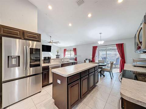 13046 Kildeer Road, Weeki Wachee FL - photo 9 of 61