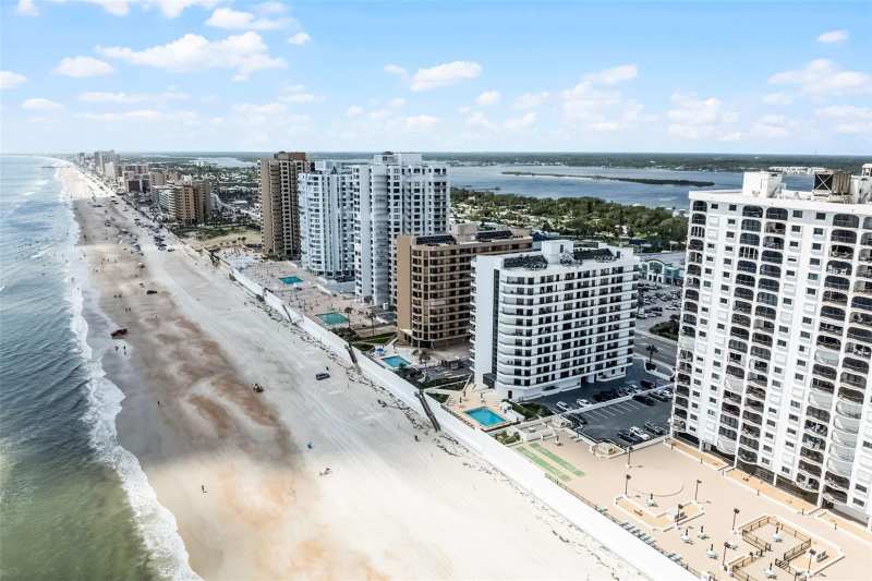 2 bedroom Condominium at 3023 S Atlantic Avenue #6060, Oceans Atrium Condo, Daytona Beach — photo 1