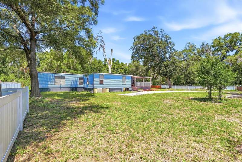 4 bedroom Mobile Home at 911 Marjorie Avenue, Alafia Estates Unit A, Brandon — photo 3