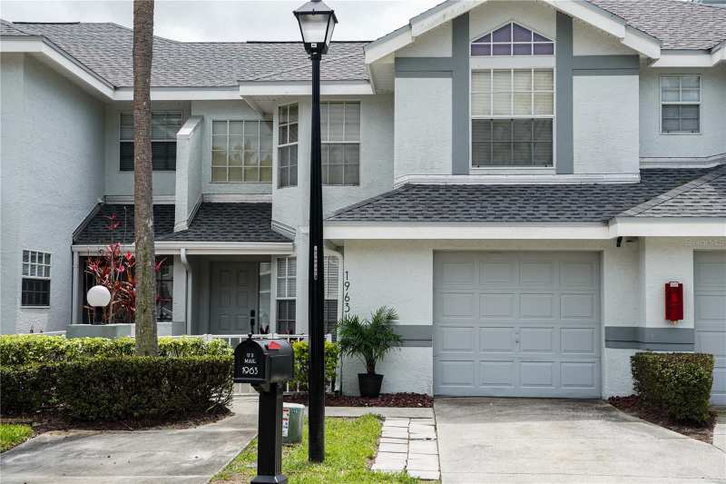 3 bedroom Townhouse at 1963 Georgia Circle, Middlecreek, Clearwater — photo 1