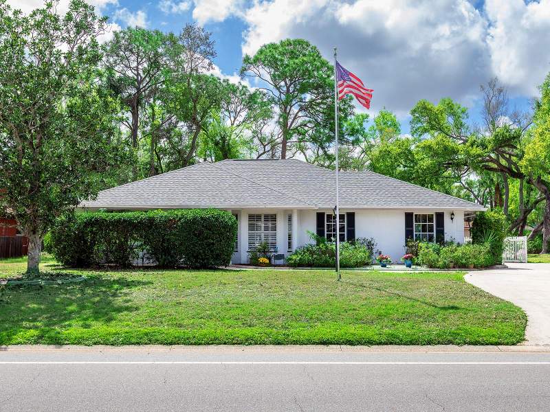 3 bedroom Single Family Residence at 4205 Bent Tree Boulevard, Bent Tree Village, Sarasota — photo 3