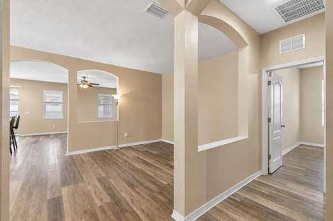 211 Fairmont Drive, Spring Hill FL - photo 11 of 37