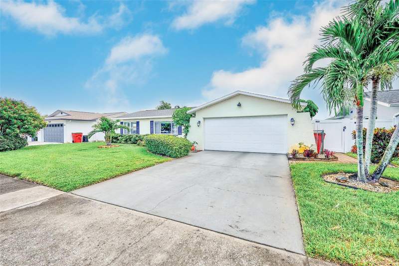 3 bedroom Single Family Residence at 9069 127TH STREET, PAMELA ESTATES, SEMINOLE — photo 3