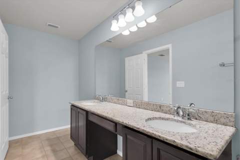 4958 White Sanderling Court, Tampa FL - photo 21 of 39