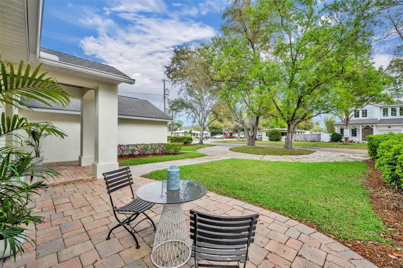 4 bedroom Single Family Residence at 1800 MAGNOLIA AVENUE, TEMPLE TERRACE, WINTER PARK — photo 3