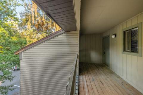 89 SE 16th Avenue #P302, Gainesville FL - photo 16 of 21