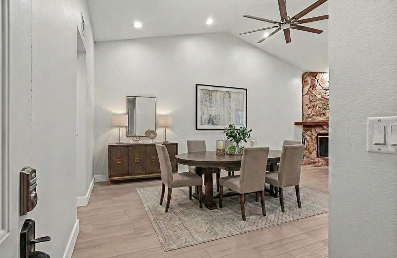 3 bedroom Villa at 9942 LAKE SEMINOLE DRIVE, LAKE SEMINOLE VILLAGE, LARGO — photo 3