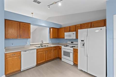 3365 Celena Circle, St Cloud FL - photo 8 of 22