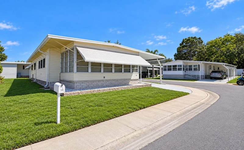 2 bedroom Mobile Home at 1100 Belcher Road #719, Fairway Village Mobile Home Park Unrec, Largo — photo 3