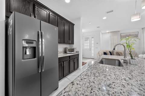2527 Nouveau Way, Kissimmee FL - photo 14 of 60