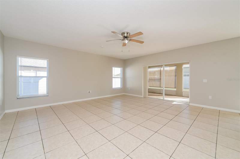 4 bedroom Single Family Residence at 4417 Canopy Court, Banyan Cove At Cypress Woods, Kissimmee — photo 5