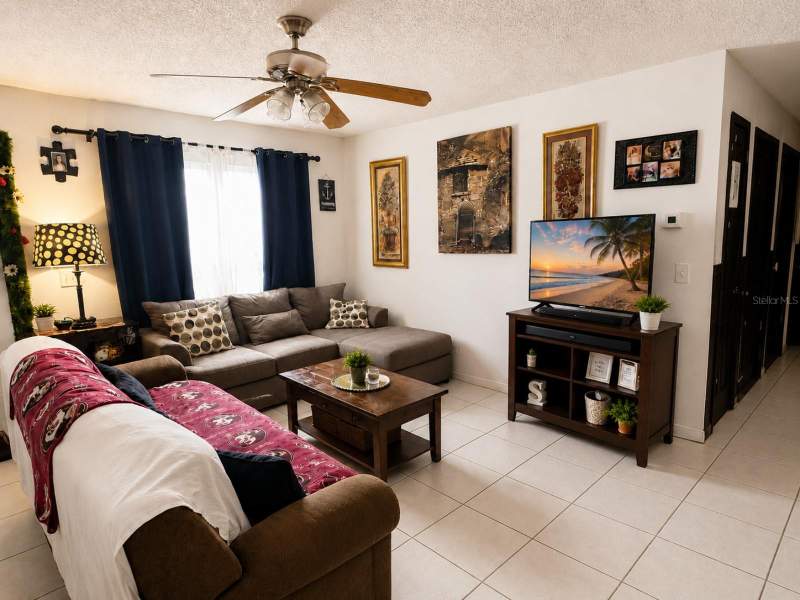 4 bedroom Single Family Residence at 16352 Quesa Drive, Punta Gorda Isles Sec 16, Punta Gorda — photo 2