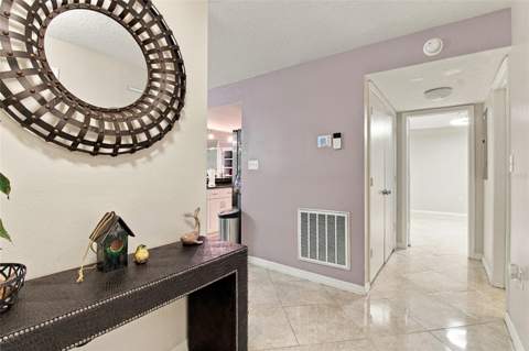 2511 Dolly Bay Drive #104, Palm Harbor FL - photo 10 of 42