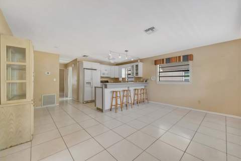 5630 13th Avenue, St Petersburg FL - photo 6 of 6