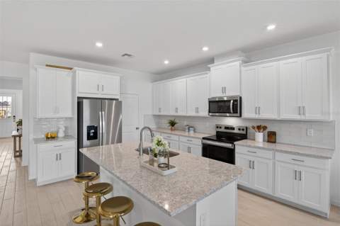2811 Sweet Acacia Drive, Clermont FL - photo 6 of 6