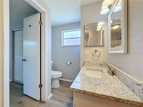 7606 Woodland Oaks Court, Tampa FL - photo 18 of 34
