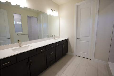 8087 Fenton Street, Orlando FL - photo 17 of 34