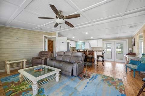 4220 Deltona Drive, Punta Gorda FL - photo 10 of 55
