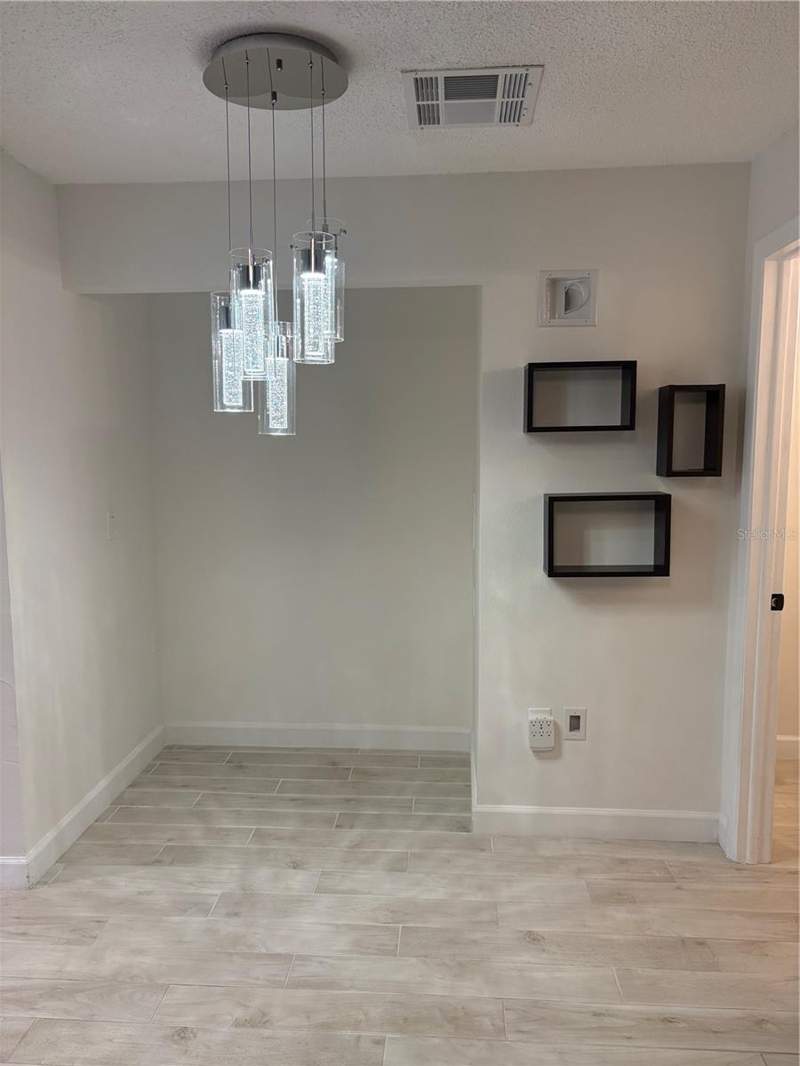 2 bedroom Townhouse at 14116 Village Terrace Drive, Village Xviii Unit II Of Carro, Tampa — photo 5